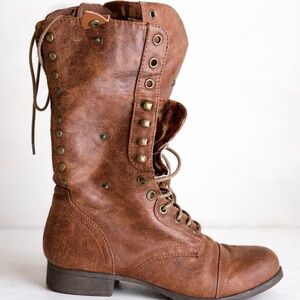 Women's Lace-Up Brown Combat Boots